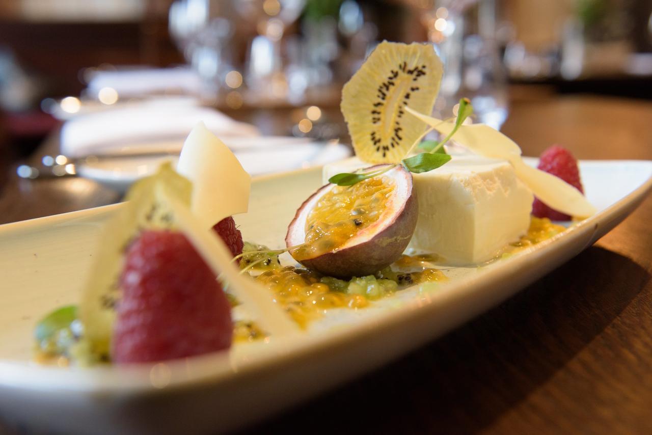 Devonshire Arms Inn Cracoe Eksteriør bilde