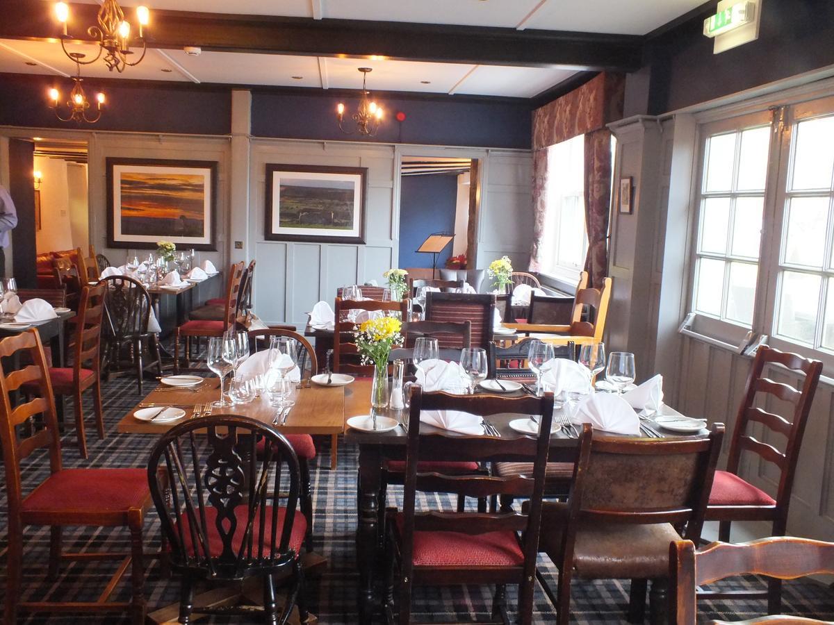 Devonshire Arms Inn Cracoe Eksteriør bilde