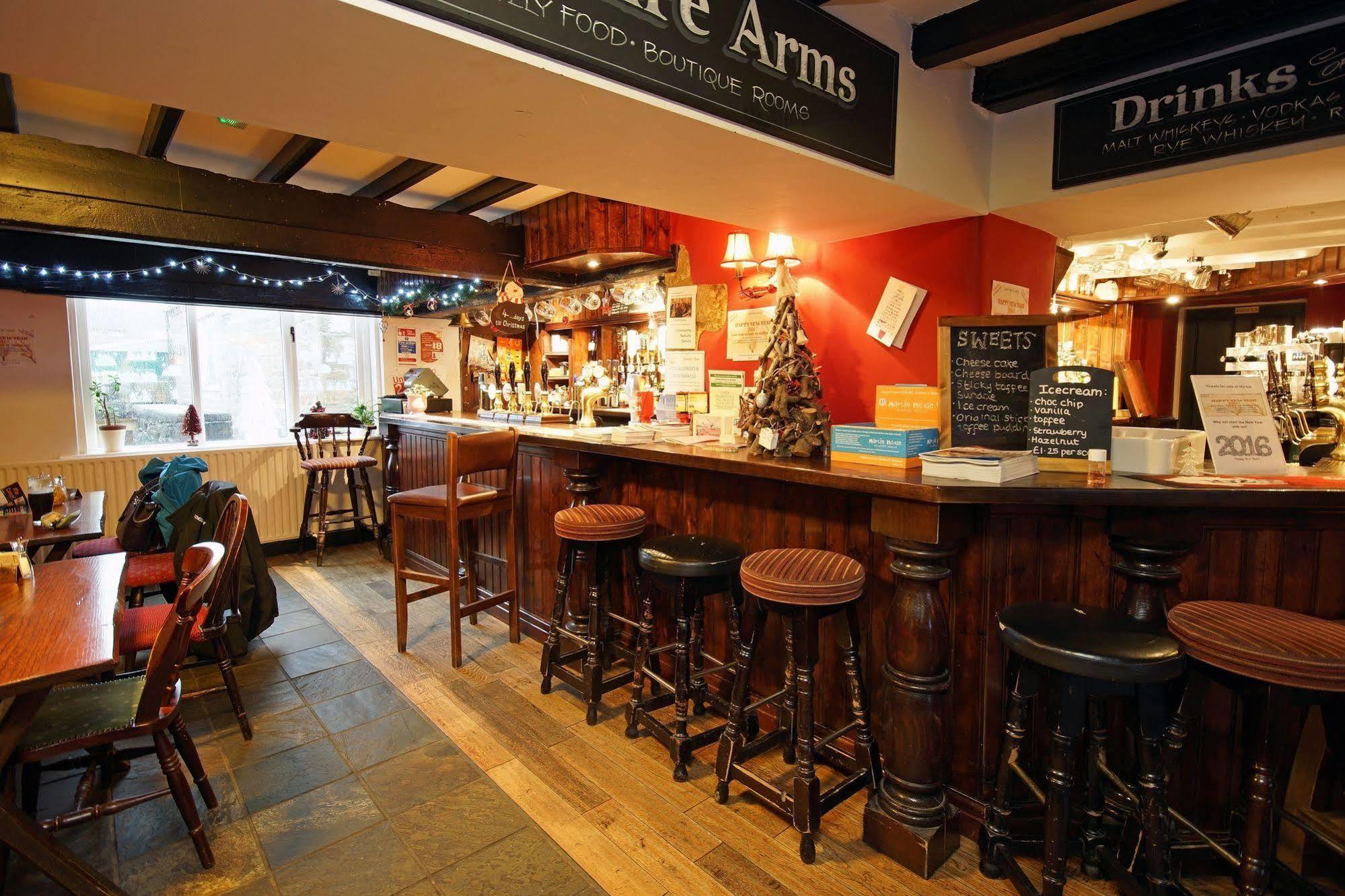 Devonshire Arms Inn Cracoe Eksteriør bilde